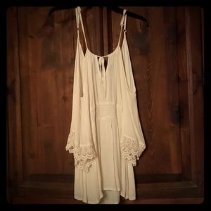 White Lace Dropped Open Sleeve Dress